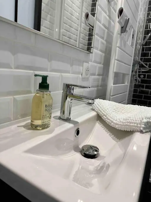 Maison Fitzgerald Vichy Apartment